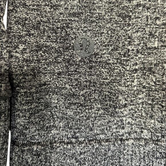 LULULEMON Black/White Engineered Warmth Long Sleeve Training Top Men's MEDIUM - Picture 7 of 8